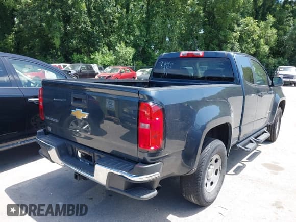 ✅ 2019 Chevrolet Colorado 2WD Work Truck • VIN: 1GCHSBEA5K1134798 • Lot: 42576762. Wystawiony na IAAI z przebiegiem 72 611 mil. Bezpłatny archiwum sprzedaży aukcyjnych z USA i szczegółowy raport historii pojazdu na DreamBid. Zdjęcie 4.