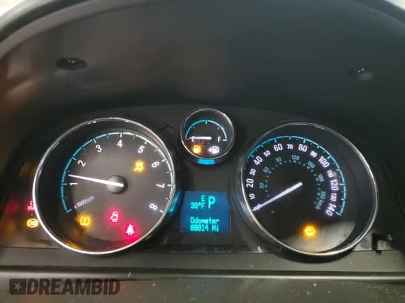 ✅ 2013 Chevrolet Captiva Sport LTZ • VIN: 3GNAL4EK5DS636562 • Lot: 54248595. Wystawiony na Copart z przebiegiem 88 814 mil. Bezpłatny archiwum sprzedaży aukcyjnych z USA i szczegółowy raport historii pojazdu na DreamBid. Zdjęcie 9.