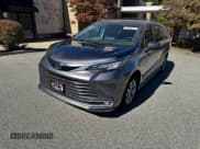 ✅ 2021 Toyota Sienna XLE • VIN: 5TDYRKEC0MS071810 • Lot: 87171045. Listed on Copart with 32,536 mi. Free auction sales archive from the USA and detailed vehicle history report at DreamBid. Image 2.