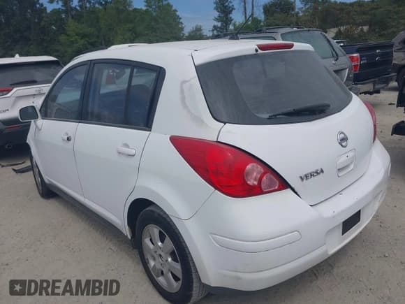✅ 2007 Nissan Versa S • VIN: 3N1BC13E37L353555 • Lot: 43086030. Listed on IAAI with 189,301 mi. Free auction sales archive from the USA and detailed vehicle history report at DreamBid. Image 3.