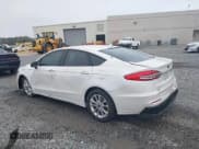 ✅ 2019 Ford Fusion SE • VIN: 3FA6P0HD2KR246053 • Lot: 43382063. Wystawiony na IAAI z przebiegiem 118 316 mil. Bezpłatny archiwum sprzedaży aukcyjnych z USA i szczegółowy raport historii pojazdu na DreamBid. Zdjęcie 3.