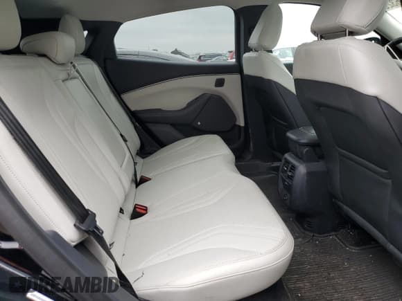 ✅ 2022 Ford Mustang Mach-E Premium • VIN: 3FMTK3SU6NMA23632 • Lot: 55096325. Listed on Copart with 33,038 mi. Free auction sales archive from the USA and detailed vehicle history report at DreamBid. Image 10.