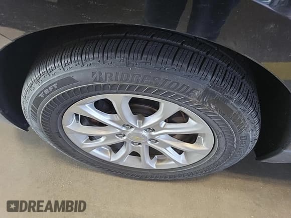 ✅ 2020 Chevrolet Equinox LT • VIN: 2GNAXKEV4L6207851 • Лот: 43690564. Опубликован ранее на IAAI с пробегом 96 143 миль. Бесплатный доступ к архиву аукционных продаж из США и подробный отчёт об истории автомобиля на DreamBid. Изображение 5.