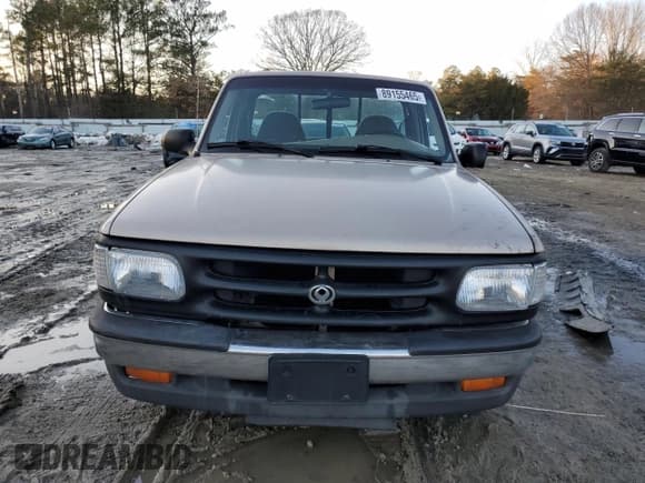 ✅ 1997 Mazda B-Series • VIN: 4F4CR12A7VTM10371 • Lot: 89155465. Wystawiony na Copart z przebiegiem 97 656 mil. Bezpłatny archiwum sprzedaży aukcyjnych z USA i szczegółowy raport historii pojazdu na DreamBid. Zdjęcie 5.
