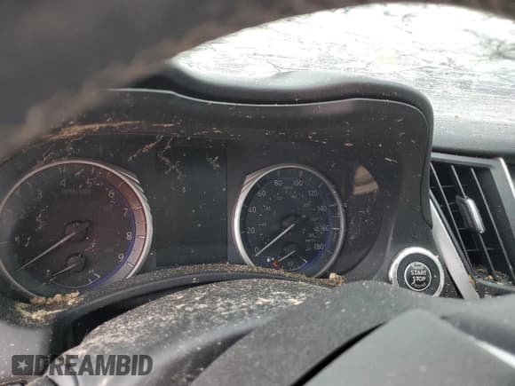 ✅ 2018 Infiniti Q60 Sport • VIN: JN1EV7EK1JM342872 • Лот: 68375312. Опубликован ранее на Copart с пробегом Не указан. Бесплатный доступ к архиву аукционных продаж из США и подробный отчёт об истории автомобиля на DreamBid. Изображение 9.