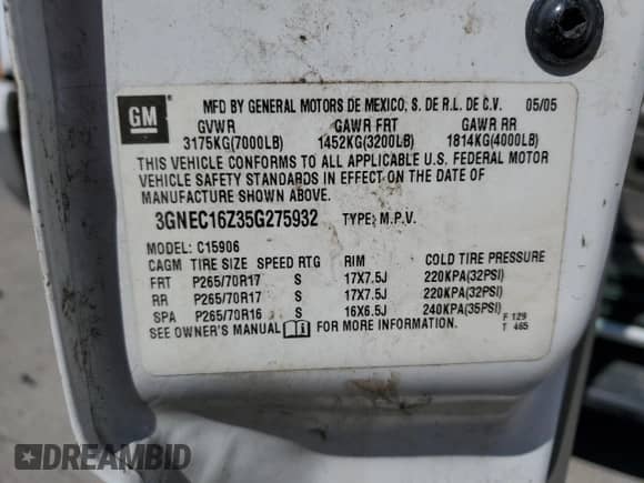 2005 Chevrolet Suburban LT с VIN 3GNEC16Z35G275932, выставлен на аукционе Copart как лот 73387344 с пробегом 176 322 миль миль и Списание • Salvage title. История ставок и продаж доступна на DreamBid. Изображение 13.