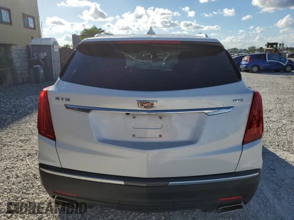 ✅ 2018 Cadillac XT5 Luxury FWD • VIN: 1GYKNCRS7JZ233235 • Lot: 89460595. Listed on Copart with 50,566 mi. Free auction sales archive from the USA and detailed vehicle history report at DreamBid. Image 6.