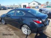 ✅ 2016 Scion iA • VIN: 3MYDLBZV8GY133061 • Lot: 43682172. Wystawiony na IAAI z przebiegiem 110 906 mil. Bezpłatny archiwum sprzedaży aukcyjnych z USA i szczegółowy raport historii pojazdu na DreamBid. Zdjęcie 3.