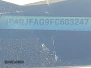 ✅ 2015 Jeep Grand Cherokee Altitude • VIN: 1C4RJFAG9FC603247 • Lot: 43353212. Wystawiony na IAAI z przebiegiem 140 457 mil. Bezpłatny archiwum sprzedaży aukcyjnych z USA i szczegółowy raport historii pojazdu na DreamBid. Zdjęcie 17.