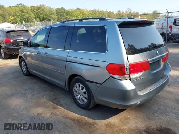 ✅ 2008 Honda Odyssey EX-L • VIN: 5FNRL38788B067959 • Lot: 43257244. Wystawiony na IAAI z przebiegiem 211 824 mil. Bezpłatny archiwum sprzedaży aukcyjnych z USA i szczegółowy raport historii pojazdu na DreamBid. Zdjęcie 3.