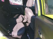 ✅ 2018 Jeep Renegade Latitude • VIN: ZACCJBBB9JPG78939 • Lot: 43203745. Wystawiony na IAAI z przebiegiem 81 968 mil. Bezpłatny archiwum sprzedaży aukcyjnych z USA i szczegółowy raport historii pojazdu na DreamBid. Zdjęcie 8.