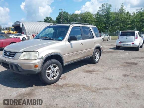 ✅ 2000 Honda CR-V SE • VIN: JHLRD1872YC037034 • Lot: 42796293. Wystawiony na IAAI z przebiegiem 130 945 mil. Bezpłatny archiwum sprzedaży aukcyjnych z USA i szczegółowy raport historii pojazdu na DreamBid. Zdjęcie 2.