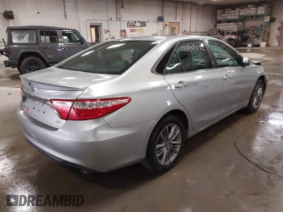 2016 Toyota Camry SE with VIN 4T1BF1FK8GU247478, listed as a IAAI auction lot 43157552 with 102,707 mi miles and . Bid and sale history available at DreamBid. Image 4.