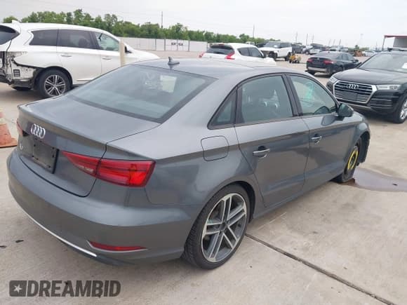 ✅ 2017 Audi A3 Premium • VIN: WAUAUGFF4H1035060 • Lot: 42813423. Listed on IAAI with 93,663 mi. Free auction sales archive from the USA and detailed vehicle history report at DreamBid. Image 4.
