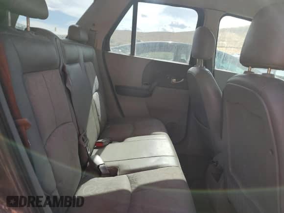 2005 Saturn VUE z VIN 5GZCZ63495S816770, wystawiony jako Copart lot #74347744 z przebiegiem 174 070 mil mil oraz Szkoda całkowita • Salvage title. Historia ofert i sprzedaży dostępna na DreamBid. Obrazek 10.