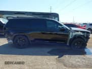 ✅ 2023 Jeep Grand Cherokee Laredo • VIN: 1C4RJJAG0P8106160 • Лот: 43126366. Опубликован ранее на IAAI с пробегом 26 328 миль. Бесплатный доступ к архиву аукционных продаж из США и подробный отчёт об истории автомобиля на DreamBid. Изображение 14.