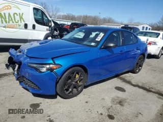 ✅ 2020 Alfa Romeo Giulia Ti • VIN: ZARFANBN0L7633662 • Lot: 49738675. Wystawiony na Copart z przebiegiem 37 698 mil. Bezpłatny archiwum sprzedaży aukcyjnych z USA i szczegółowy raport historii pojazdu na DreamBid. Zdjęcie 1.