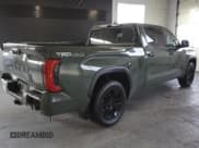 ✅ 2022 Toyota Tundra SR5 • VIN: 5TFLA5EC6NX007530 • Лот: 86118414. Опубликован ранее на Copart с пробегом 30 852 миль. Бесплатный доступ к архиву аукционных продаж из США и подробный отчёт об истории автомобиля на DreamBid. Изображение 3.