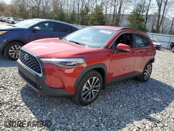 ✅ 2024 Toyota Corolla Cross XLE • VIN: 7MUDAABG0RV087879 • Lot: 54299545. Listed on Copart with 11,273 mi. Free auction sales archive from the USA and detailed vehicle history report at DreamBid. Image 1.