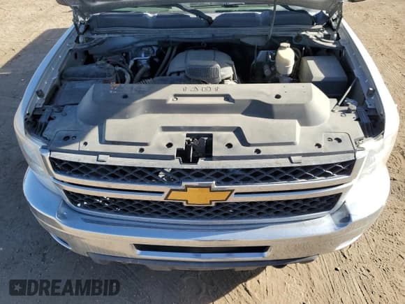 ✅ 2014 Chevrolet Silverado 2500HD LT • VIN: 1GC1CXCG5EF101004 • Lot: 85304134. Wystawiony na Copart z przebiegiem 136 107 mil. Bezpłatny archiwum sprzedaży aukcyjnych z USA i szczegółowy raport historii pojazdu na DreamBid. Zdjęcie 11.