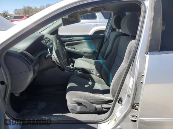 ✅ 2006 Honda Accord LX SE • VIN: 1HGCM55306A149692 • Lot: 47754585. Wystawiony na Copart z przebiegiem 268 122 mil. Bezpłatny archiwum sprzedaży aukcyjnych z USA i szczegółowy raport historii pojazdu na DreamBid. Zdjęcie 7.