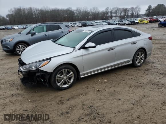 ✅ 2019 Hyundai Sonata SEL • VIN: 5NPE34AF4KH738879 • Лот: 73217772. Опубликован ранее на Copart с пробегом 57 596 миль. Бесплатный доступ к архиву аукционных продаж из США и подробный отчёт об истории автомобиля на DreamBid. Изображение 1.