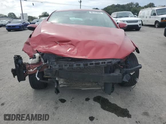 ✅ 2017 Hyundai Elantra SE • VIN: 5NPD84LF8HH148123 • Lot: 82147095. Listed on Copart with 48,066 mi. Free auction sales archive from the USA and detailed vehicle history report at DreamBid. Image 5.