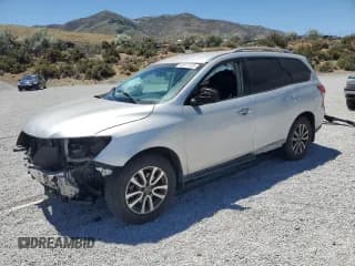 ✅ 2016 Nissan Pathfinder S • VIN: 5N1AR2MN4GC665421 • Lot: 63917425. Listed on Copart with 81,108 mi. Free auction sales archive from the USA and detailed vehicle history report at DreamBid. Image 1.