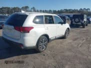 ✅ 2019 Mitsubishi Outlander ES • VIN: JA4AD2A30KZ054534 • Lot: 43783251. Listed on IAAI with 183,463 mi. Free auction sales archive from the USA and detailed vehicle history report at DreamBid. Image 4.