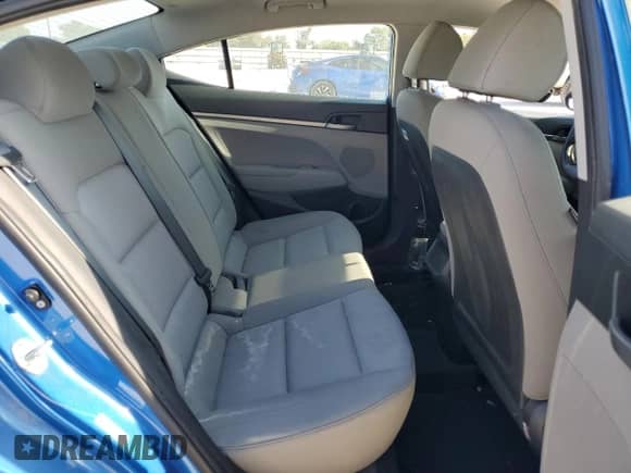 2017 Hyundai Elantra SE с VIN KMHD74LF5HU329717, выставлен на аукционе Copart как лот 86710125 с пробегом 104 422 миль миль и Списание • Salvage title. История ставок и продаж доступна на DreamBid. Изображение 10.
