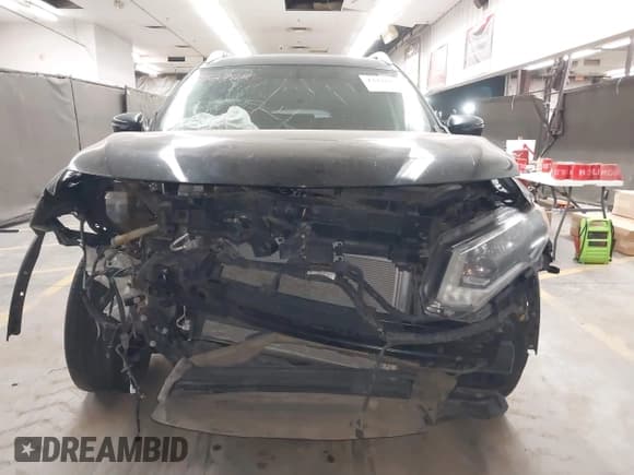 ✅ 2018 Nissan Rogue S • VIN: KNMAT2MV4JP572758 • Лот: 43476121. Опубликован ранее на IAAI с пробегом 108 657 миль. Бесплатный доступ к архиву аукционных продаж из США и подробный отчёт об истории автомобиля на DreamBid. Изображение 12.