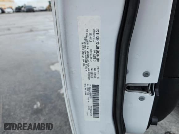 ✅ 2011 Dodge Charger Rallye • VIN: 2B3CL3CGXBH502738 • Lot: 81586825. Listed on Copart with 148,100 mi. Free auction sales archive from the USA and detailed vehicle history report at DreamBid. Image 13.