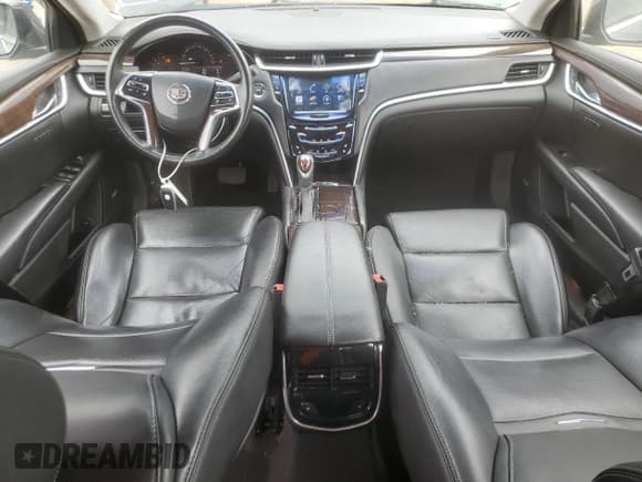 ✅ 2015 Cadillac XTS Luxury • VIN: 2G61N5S37F9222045 • Lot: 51443925. Wystawiony na Copart z przebiegiem 111 359 mil. Bezpłatny archiwum sprzedaży aukcyjnych z USA i szczegółowy raport historii pojazdu na DreamBid. Zdjęcie 8.