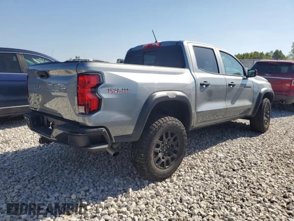 ✅ 2025 Chevrolet Colorado 4WD Trail Boss • VIN: 1GCPTEEKXS1149624 • Lot: 81786545. Listed on Copart with 9,967 mi. Free auction sales archive from the USA and detailed vehicle history report at DreamBid. Image 3.