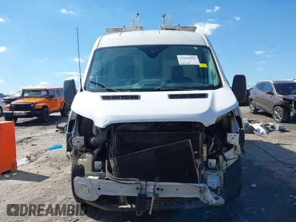✅ 2017 Ford Transit • VIN: 1FTYR2CG5HKA20029 • Lot: 43415861. Listed on IAAI with 294,385 mi. Free auction sales archive from the USA and detailed vehicle history report at DreamBid. Image 13.