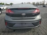 ✅ 2020 Hyundai Ioniq Blue • VIN: KMHC65LCXLU228630 • Lot: 84701834. Wystawiony na Copart z przebiegiem 160 577 mil. Bezpłatny archiwum sprzedaży aukcyjnych z USA i szczegółowy raport historii pojazdu na DreamBid. Zdjęcie 6.