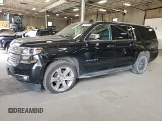 ✅ 2018 Chevrolet Suburban Premier • VIN: 1GNSKJKC4JR401622 • Лот: 71754105. Опубликован ранее на Copart с пробегом 176 930 миль. Бесплатный доступ к архиву аукционных продаж из США и подробный отчёт об истории автомобиля на DreamBid. Изображение 1.