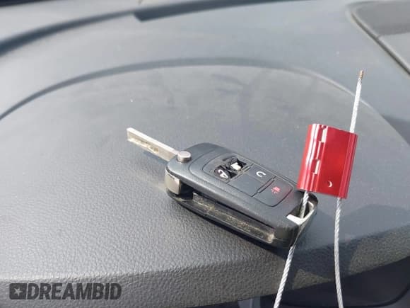 ✅ 2013 Chevrolet Equinox LT • VIN: 1GNALDEKXDZ127991 • Lot: 42879735. Listed on IAAI with 159,333 mi. Free auction sales archive from the USA and detailed vehicle history report at DreamBid. Image 11.