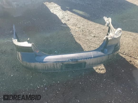 ✅ 2007 Mercury Milan • VIN: 3MEHM07ZX7R626904 • Lot: 91319425. Wystawiony na Copart z przebiegiem 121 949 mil. Bezpłatny archiwum sprzedaży aukcyjnych z USA i szczegółowy raport historii pojazdu na DreamBid. Zdjęcie 12.