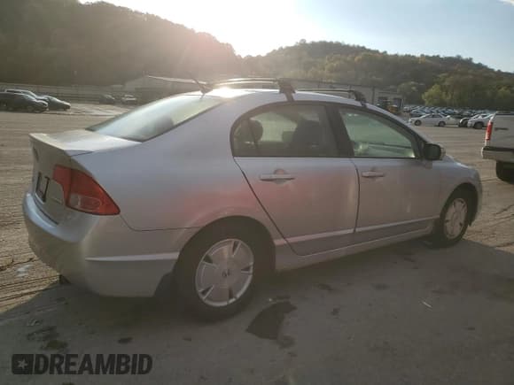 ✅ 2008 Honda Civic • VIN: JHMFA36228S026521 • Lot: 87080155. Listed on Copart with 188,029 mi. Free auction sales archive from the USA and detailed vehicle history report at DreamBid. Image 3.