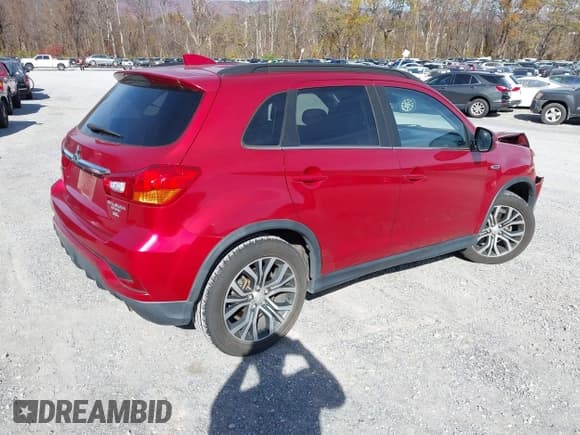 ✅ 2018 Mitsubishi Outlander SEL • VIN: JA4AP4AW0JU001292 • Lot: 43607558. Listed on IAAI with 71,392 mi. Free auction sales archive from the USA and detailed vehicle history report at DreamBid. Image 4.