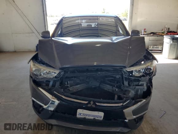 ✅ 2018 Mitsubishi Outlander ES • VIN: JA4AP3AU9JZ026588 • Lot: 86108215. Wystawiony na Copart z przebiegiem 110 786 mil. Bezpłatny archiwum sprzedaży aukcyjnych z USA i szczegółowy raport historii pojazdu na DreamBid. Zdjęcie 5.