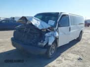 ✅ 2015 Chevrolet Express Passenger 1LS • VIN: 1GAZGZFG0F1156773 • Lot: 43567680. Wystawiony na IAAI z przebiegiem 198 793 mil. Bezpłatny archiwum sprzedaży aukcyjnych z USA i szczegółowy raport historii pojazdu na DreamBid. Zdjęcie 18.
