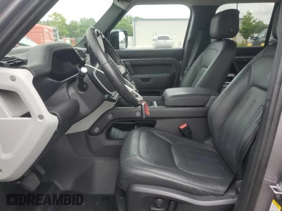 ✅ 2020 Land Rover Defender HSE • VIN: SALE9EEU0L2027981 • Lot: 64209205. Listed on Copart with Not provided. Free auction sales archive from the USA and detailed vehicle history report at DreamBid. Image 7.