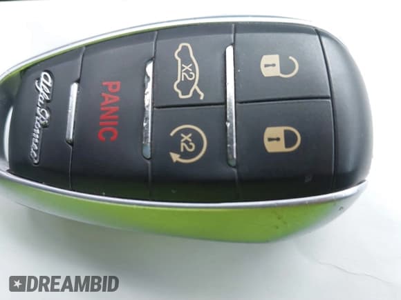 ✅ 2017 Alfa Romeo Giulia Ti • VIN: ZARFAEEN6H7549171 • Лот: 41398169. Опубликован ранее на IAAI с пробегом 94 044 миль. Бесплатный доступ к архиву аукционных продаж из США и подробный отчёт об истории автомобиля на DreamBid. Изображение 11.