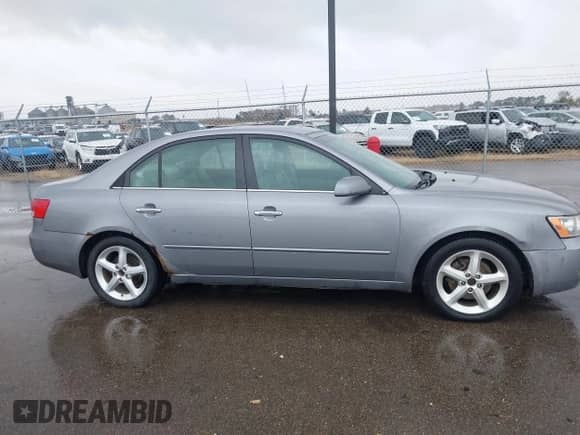 2006 Hyundai Sonata GLS with VIN 5NPEU46FX6H049361, listed as a IAAI auction lot 43487963 with 182,569 mi miles and . Bid and sale history available at DreamBid. Image 13.