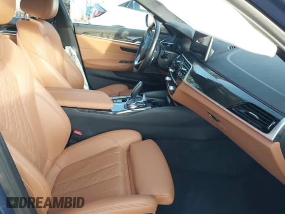 ✅ 2022 BMW 5 Series 530i xDrive • VIN: WBA13BJ03NWX56865 • Лот: 43822464. Опубликован ранее на IAAI с пробегом 35 760 миль. Бесплатный доступ к архиву аукционных продаж из США и подробный отчёт об истории автомобиля на DreamBid. Изображение 5.