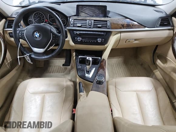 ✅ 2014 BMW 3 Series 328i • VIN: WBA3C1C50EK117555 • Lot: 83964545. Listed on Copart with 88,578 mi. Free auction sales archive from the USA and detailed vehicle history report at DreamBid. Image 8.