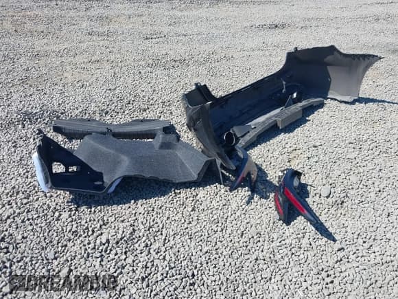 ✅ 2023 Nissan Maxima SV • VIN: 1N4AA6CV5PC510838 • Lot: 43033660. Wystawiony na IAAI z przebiegiem 54 812 mil. Bezpłatny archiwum sprzedaży aukcyjnych z USA i szczegółowy raport historii pojazdu na DreamBid. Zdjęcie 12.