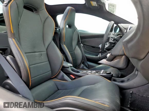 ✅ 2023 McLaren GT • VIN: SBM22GCA4PW002851 • Lot: 60757685. Wystawiony na Copart z przebiegiem 8 981 mil. Bezpłatny archiwum sprzedaży aukcyjnych z USA i szczegółowy raport historii pojazdu na DreamBid. Zdjęcie 10.